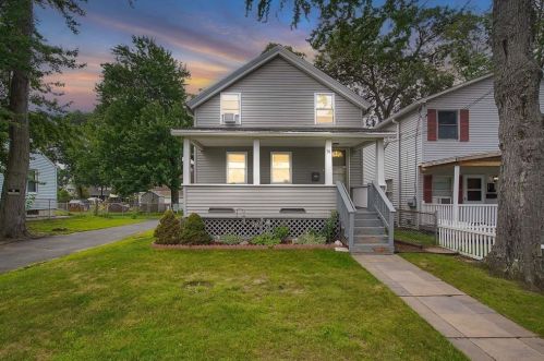 51 Victoria St, Springfield, MA 01104-2737