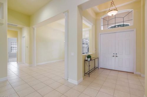 6639 Gln Arbor Way, Naples FL 34119-4658 exterior