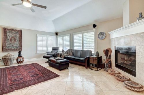 6408 Convict Hill Rd, Austin TX 78749-2348 exterior