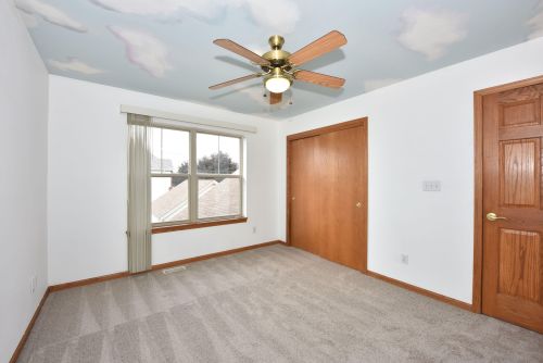 2102 Walnut St, Milwaukee WI 53205-1422 exterior