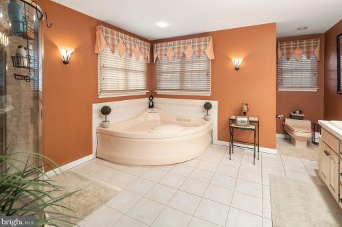 200 Old York Rd, Trenton NJ 08691-2321 exterior