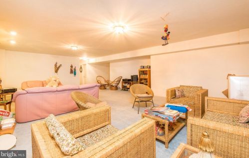 2600 Northrup Dr, Rockville MD 20850-3083 exterior