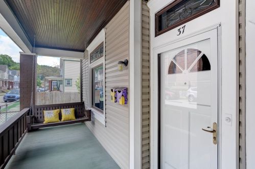 37 Vilsack St, Pittsburgh, PA 15223-1733