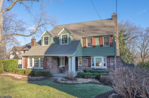 40 Sagamore Rd, Maplewood, NJ 07040-2009