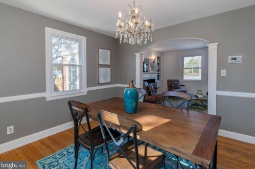 9607 Hastings Dr, Silver Spring MD 20901-3198 exterior