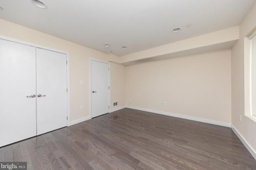 1191 21 St, Philadelphia PA 19146-4510 exterior