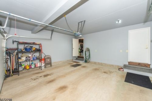 29 Cedarwood Ter, West Paterson NJ exterior