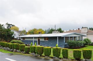 10807 Crestwood Dr, Seattle, WA 98178-3125