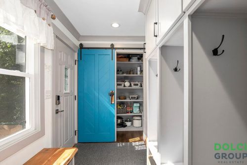 2930 Leonard St, Grand Rapids MI 49534-6856 exterior