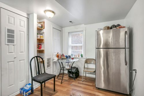 2508 106th St, Chicago IL  60617-6124 exterior