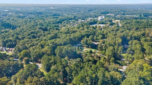 3325 Mcclure Bridge Rd, Duluth GA 30096-3224 exterior