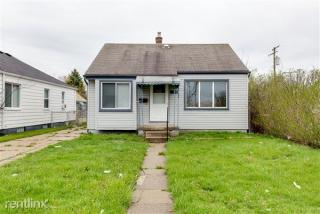 18542 Woodside St, Detroit MI  48225-2122 exterior