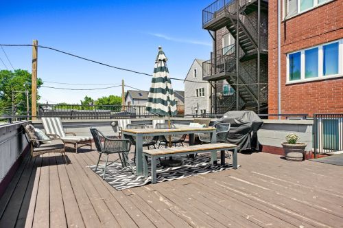 2533 Cortland St, Chicago IL  exterior