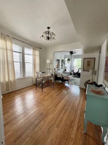 2108 Belle Plaine Ave, Chicago IL 60618-2102 exterior