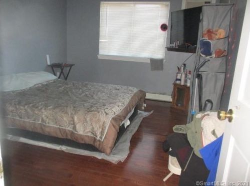 32 Evergreene, Wallingford, CT 06492-2974