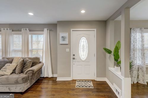 1455 Dodson Dr, Atlanta GA  30311-3213 exterior