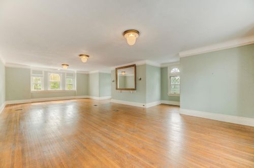 5211 Washington Pl, Saint Louis MO 63108-1117 exterior