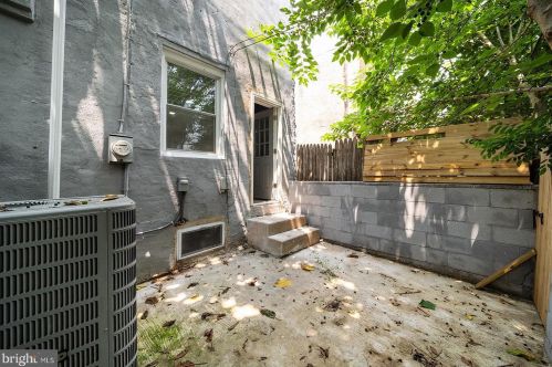 1343 Corlies St, Philadelphia PA  19146-3507 exterior