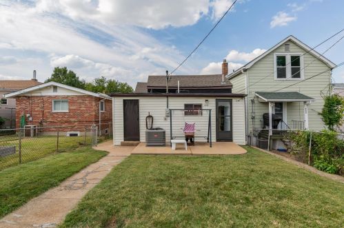 4542 Ray Ave, Saint Louis MO 63116-2926 exterior