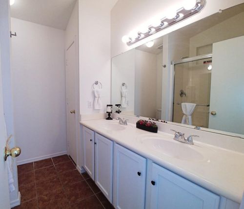 20220 34 Pl, Phoenix AZ 85050-7942 exterior