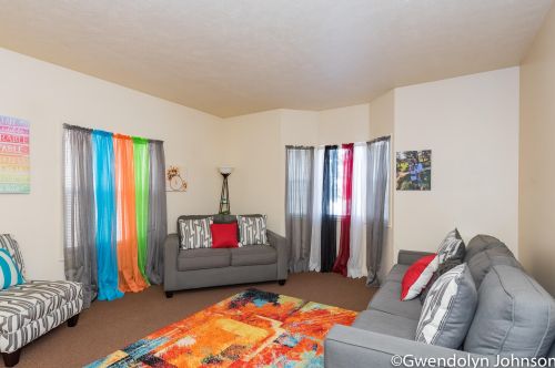 930 Sheldon Ave, Grand Rapids MI 49507-1166 exterior