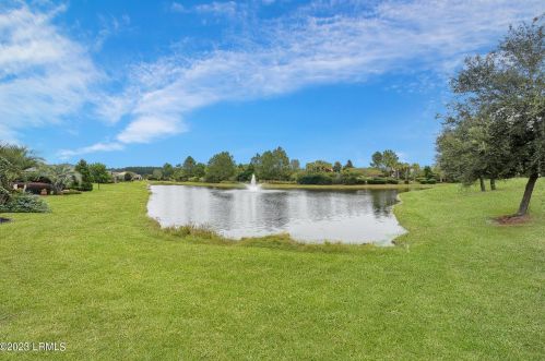 106 Shearwater Point Dr, Bluffton SC 29909-2063 exterior