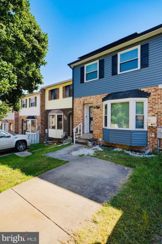 1803 Valley Ter, Washington, DC 20032-4628