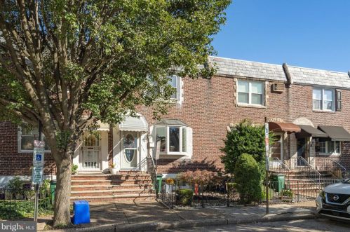 2817 9th St, Philadelphia, PA 19133-2043