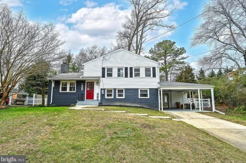 8602 Cushman Pl, Alexandria, VA 22308-2516