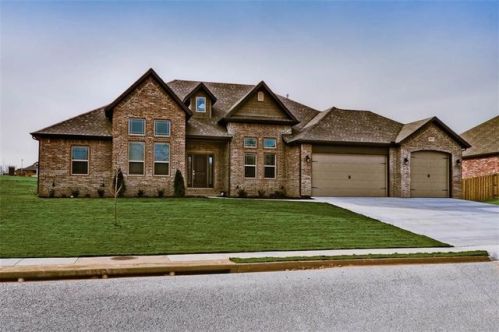 601 Quail Run, Springdale, AR 72762