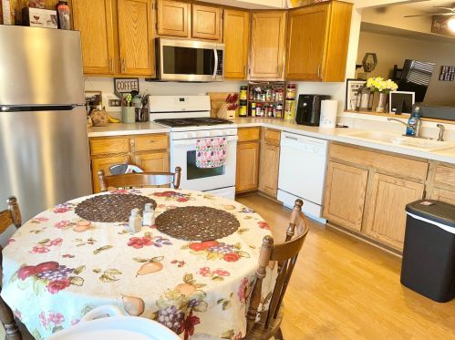 2112 Jasmine Dr, Joliet IL 60403-1609 exterior