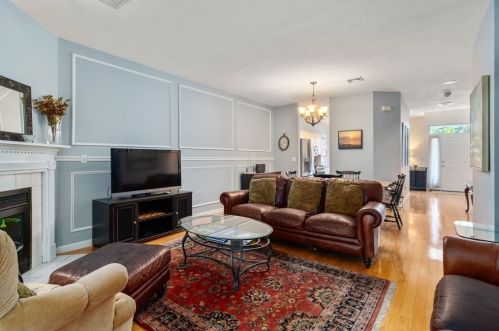 50 Evergreen Cir, Canton MA  02021-2085 exterior