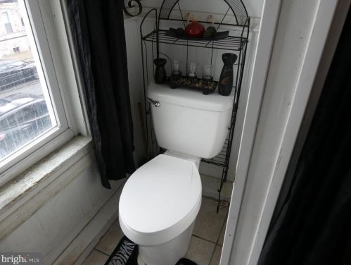 316 Prince St, Lancaster PA 17603-3024 exterior