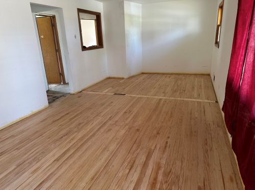 6719 80th St, Milwaukee, WI 53223-5505