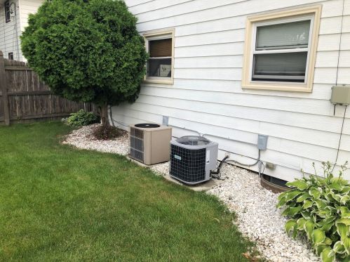 4409 5th Pl, Milwaukee WI 53207-4907 exterior