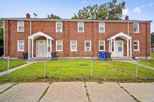 85-91 Putnam Cir, Springfield, MA 01104-1351