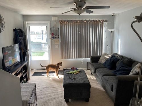 1142 Hartford Ave, Providence RI 02919-7111 exterior