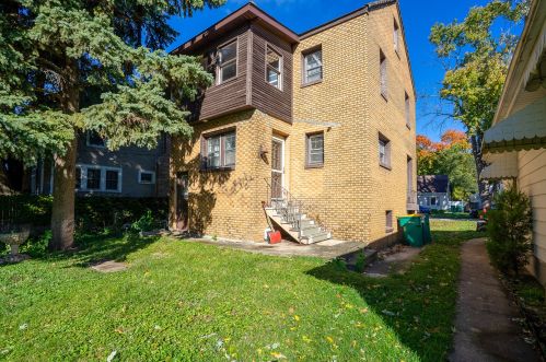 956 Campbell St, Joliet IL 60435-6965 exterior