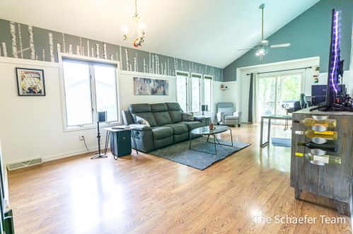 2883 Valley Ave, Grand Rapids MI 49544-1675 exterior