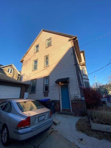 93 Messer St, Providence, RI 02909-2009