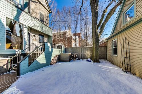 1133 Schubert Ave, Chicago IL 60614-1507 exterior