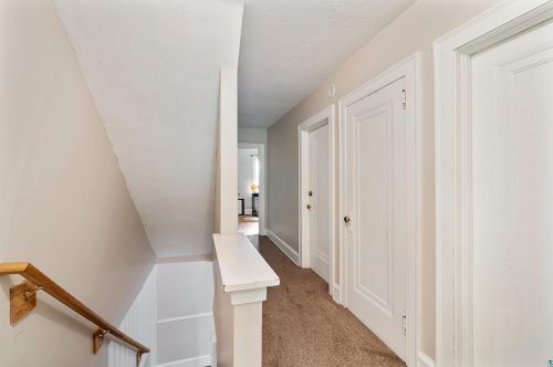 2019 6 St, Duluth MN 55806-2551 exterior