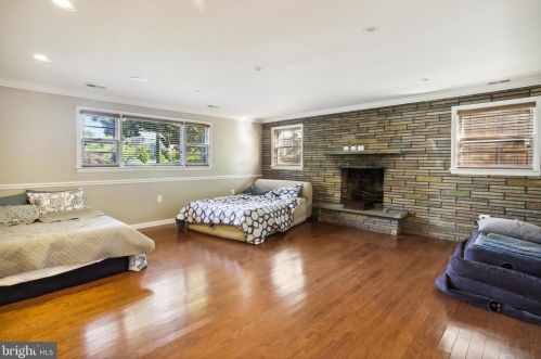 11011 Wheeler Dr, Silver Spring MD  20901-4425 exterior