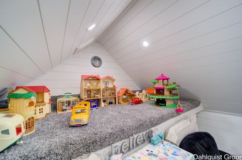 1626 Orshal Rd, Meskegon MI 49445-8804 exterior