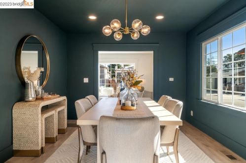 1645 Ashby Ave, Berkeley CA 94703-2303 exterior