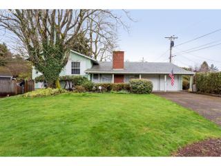 309 125th Ave, Portland, OR 97230-2127