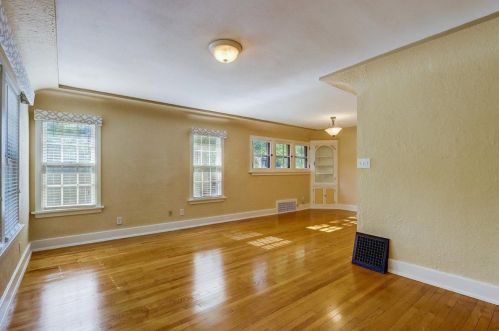 1400 Kensington Blvd, Milwaukee, WI 53211-1531