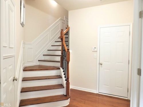 2769 Loftview Sq, Atlanta GA 30339-4929 exterior