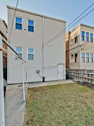 1839 Harding Ave, Chicago IL 60647-4614 exterior