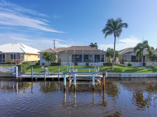 1601 Albatross Dr, Punta Gorda FL  33950-8260 exterior